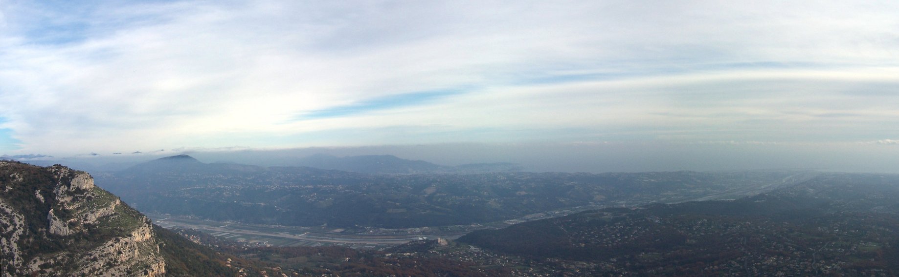 Vue du Var depuis le Baou de Saint Jeannet